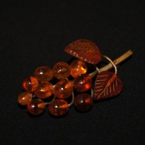 Vintage amber brooch Berries