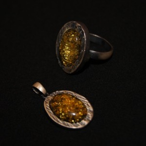 Amber pendant & finger ring
