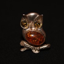 Vintage amber brooch Owl